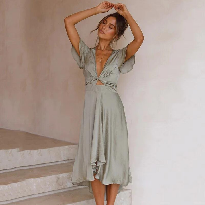 Sassy – Zwiewna Sukienka w Stylu Vintage